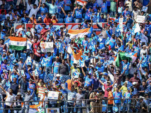 டிக்கெட் விற்பனை