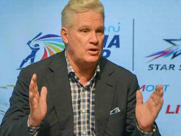 ரன்கள், விக்கெட்டுகள் 