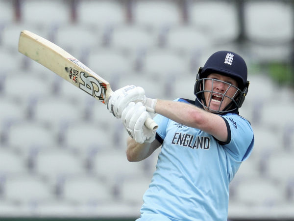 கனவிலும் நினைக்கவில்லை 