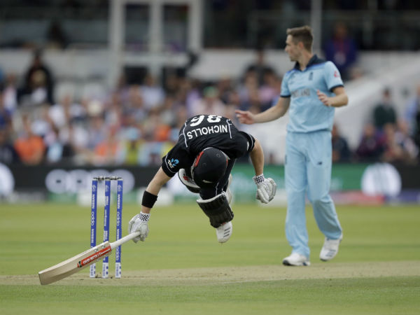 ரோஸ் டெய்லர் எப்படி 