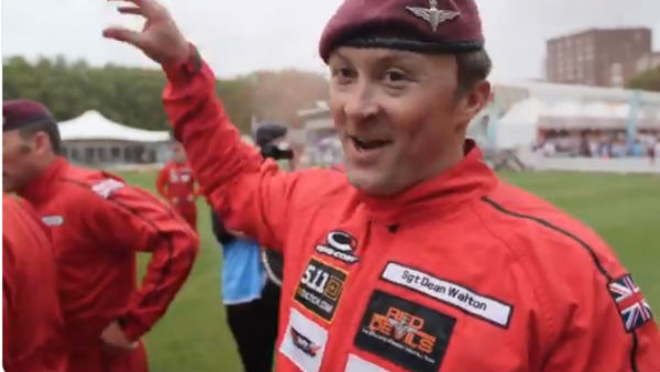 ஏன் இப்படி 