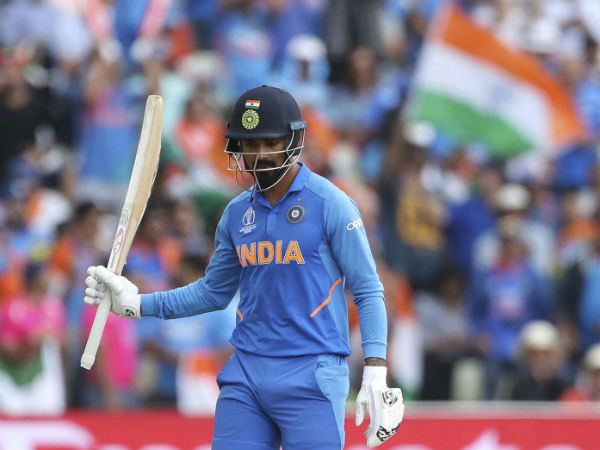 வேறு யார் 