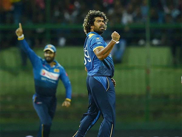 பாராட்டு பெற்ற மலிங்கா 