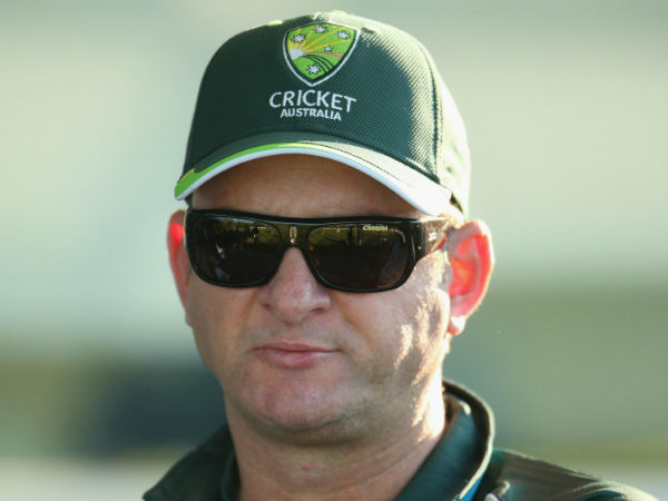 அலெக்ஸ் கேரி செயல்பாடு