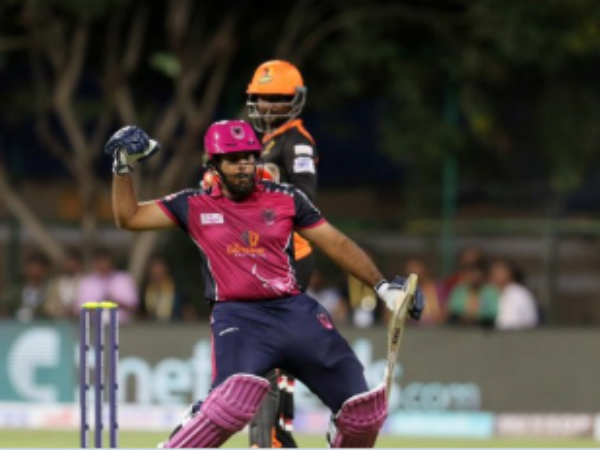 கடைசி ஓவர் 