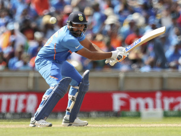 சரிந்தது 