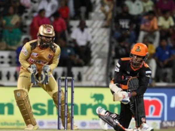 ஒற்றை இலக்க ரன்கள் 