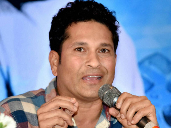 சச்சினுக்கு ஆதரவு சச்சினுக்கு ஆதரவு