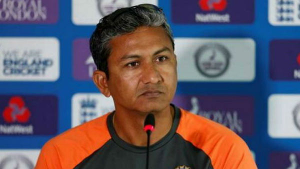 அதிருப்தி 