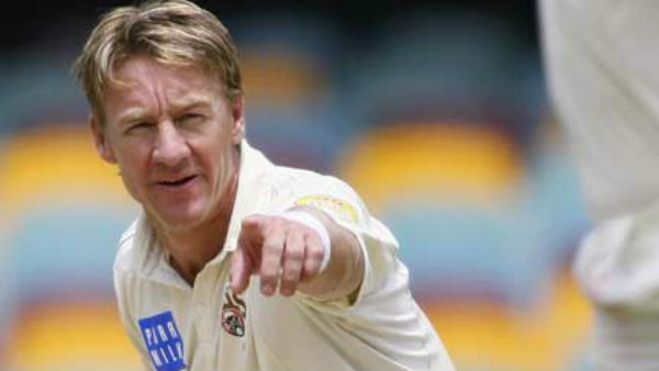 முன்னாள் வீரர் புகார் 