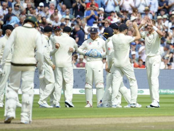 ஆஸ்திரேலியா பேட்டிங்