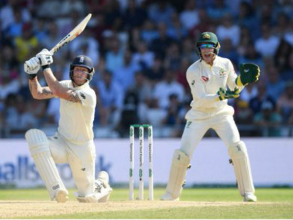 ஆஸ்திரேலியா முதல் இன்னிங்க்ஸ்