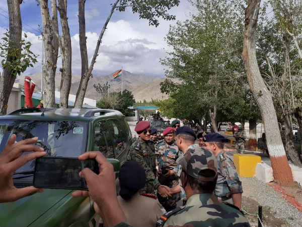 16 நாட்கள் பணி