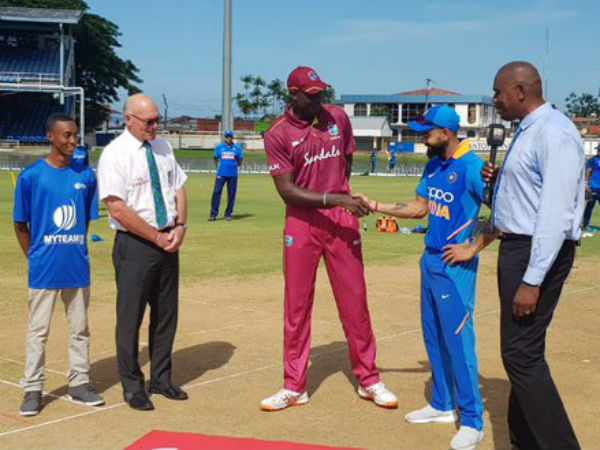 அதிரடி ஆட்டம்