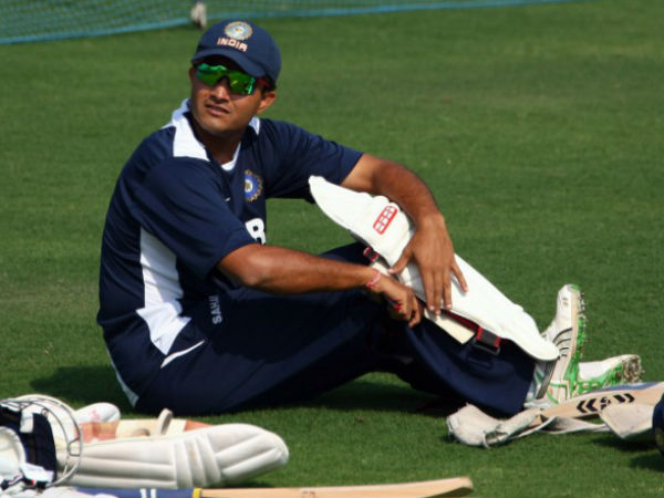 கங்குலி சாதனை