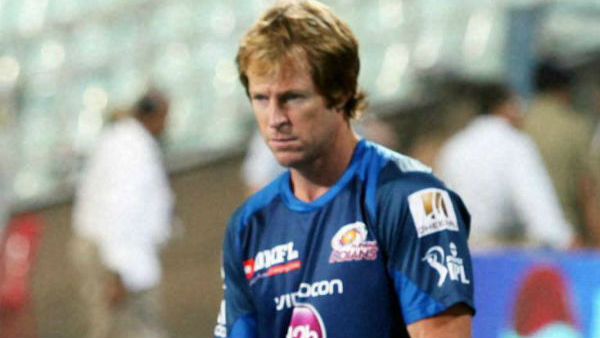 ஸ்ரீதருக்கு தான் வாய்ப்பு