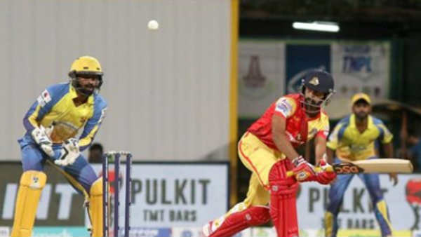 134 ரன்கள் இலக்கு 