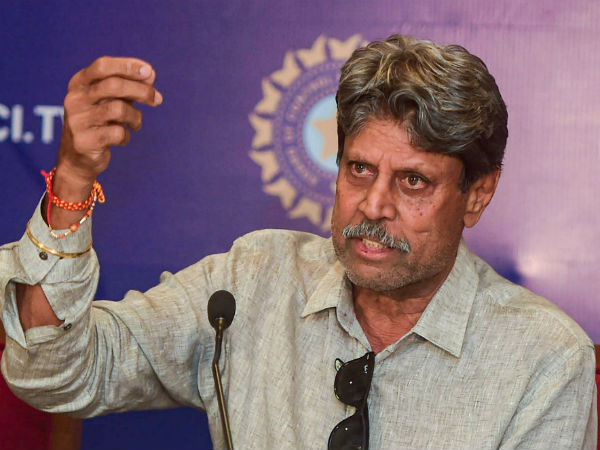 வெவ்வேறு மதிப்பெண்கள் 