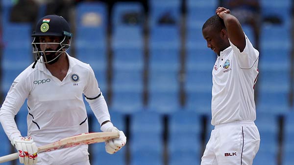 வெ.இண்டீஸ் ஸ்கோர் 