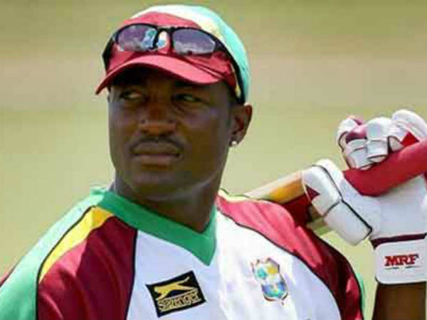 லாரா சாதனை லாரா சாதனை