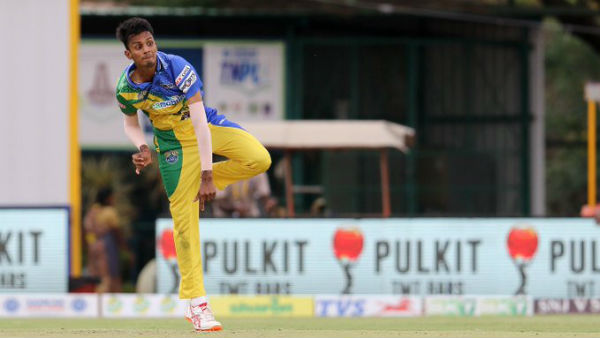 ஷாருக்கான் அரைசதம் 