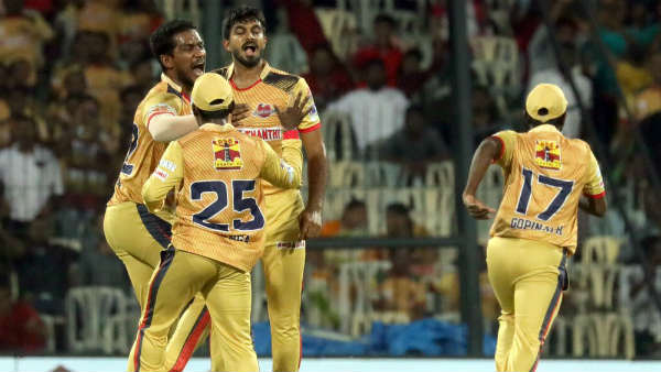 பாராட்டு, வாழ்த்து பாராட்டு, வாழ்த்து