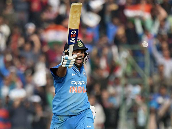 ரோஹித்தை சுற்றி சர்ச்சைகள்