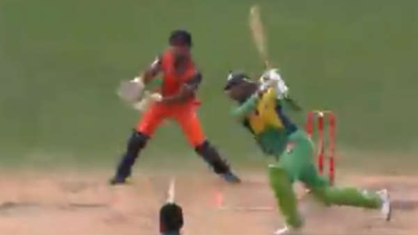 சிக்ஸ் மழை