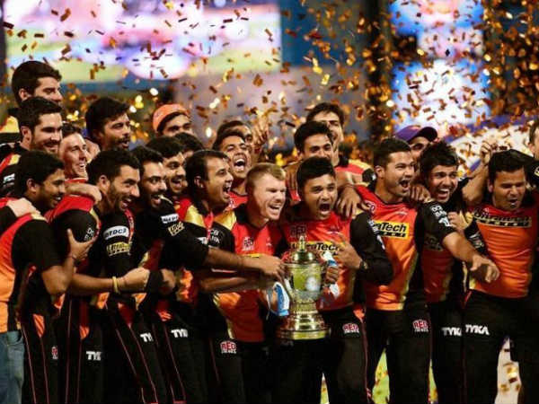 வெற்றி அணிகள் 