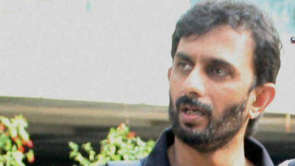 விக்ரம் ரதோர் யார்? 