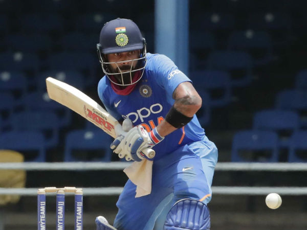 அசத்தல் பேட்டிங்