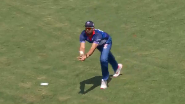 வைரலான கேட்ச் வைரலான கேட்ச்