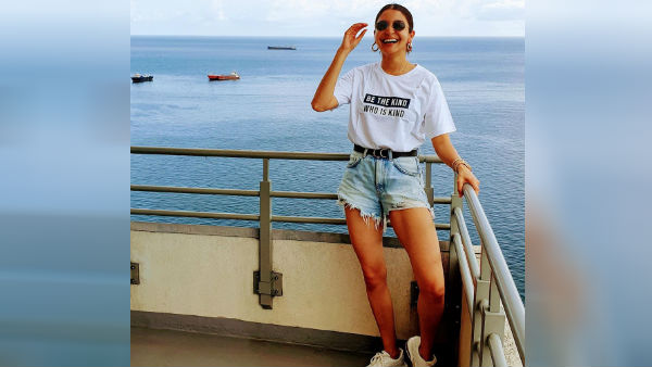 கிழிந்த அரை டிரவுசர் 