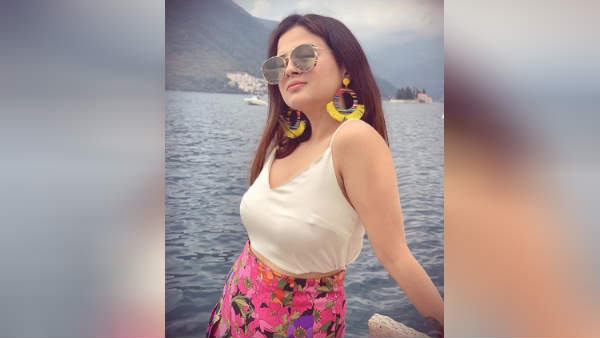 போட்டோ, வீடியோ 