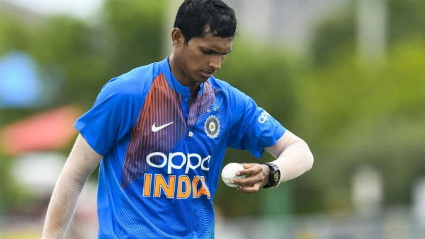 சைனி பந்துவீச்சு