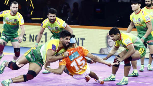 18 ரெய்டு புள்ளிகள்