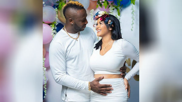 மனைவி லோரா