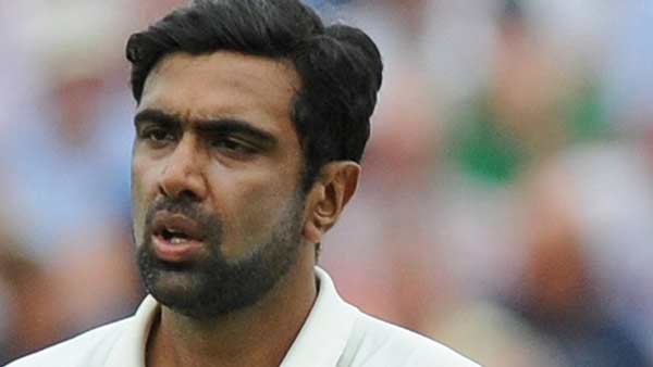 ரசிகர்கள் கலாய் 