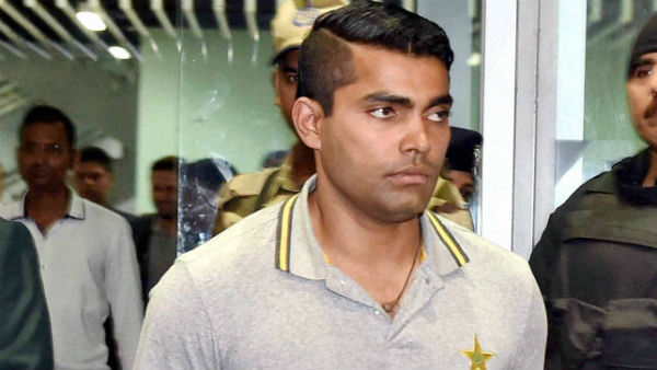 6000 ரன்கள் 