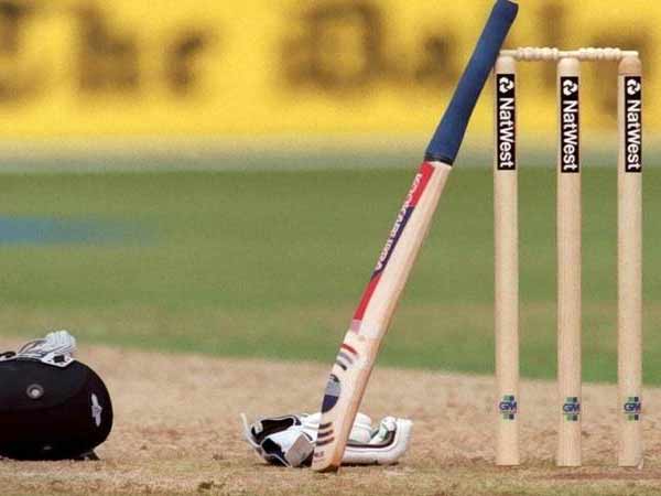 Cricket series conducted between old schoolmates in Dubai 