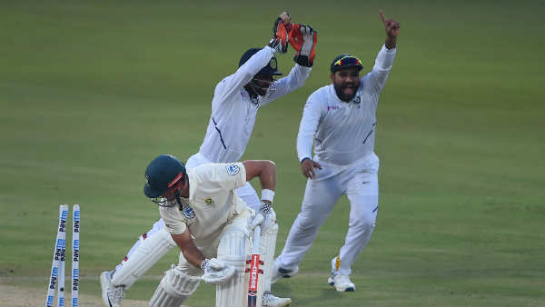 மூன்றாம் நாள் போராட்டம்