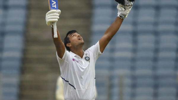 அகர்வால் - புஜாரா ஜோடி அகர்வால் - புஜாரா ஜோடி