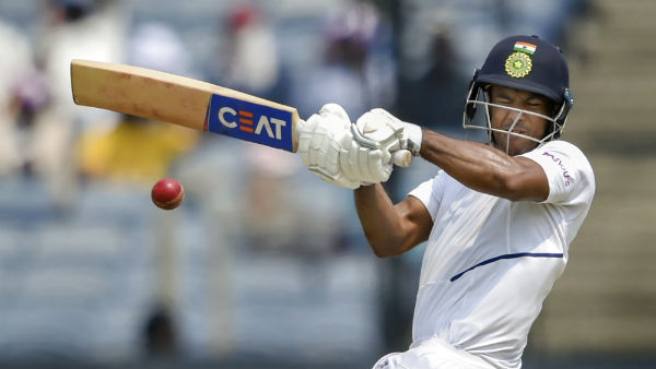 மயங்க் அசத்தல் சதம்