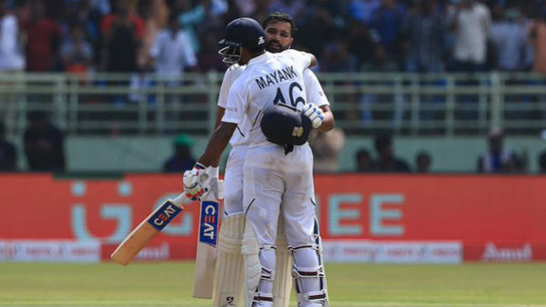 யாரும் செய்யாத சாதனை