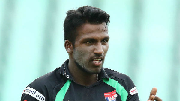 ஆல் - ரவுண்டர் முத்துசாமி