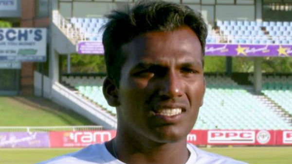 இறுதியில் போராடினார்