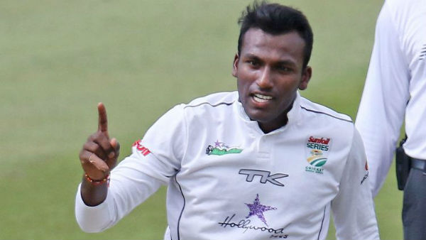 வாழ்த்திய தென்னாப்பிரிக்க வீரர்