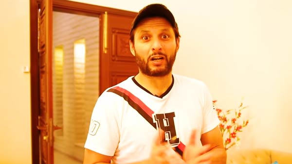 அரசியல் 