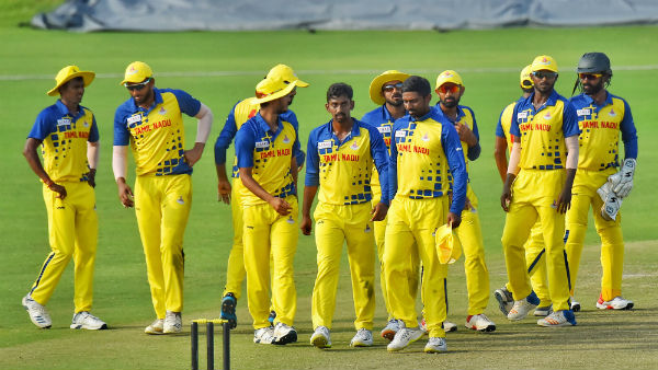 முதலில் பேட்டிங் 