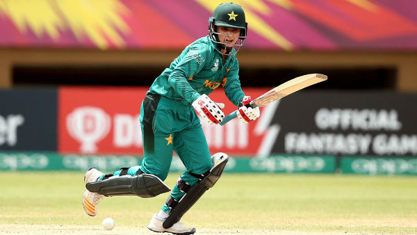  முன்னாள் கிரிக்கெட் வீரர் 